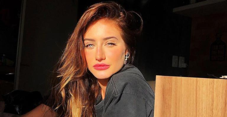 Bruna Griphao relembra clique de biquíni e dispara: ”Louca pra fazer fotitas novas”