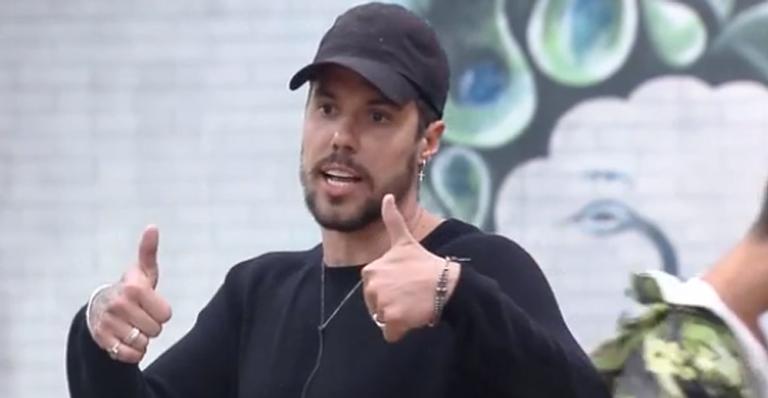 A Fazenda: Lipe Ribeiro reclama após ser chamado de ‘boy lixo’