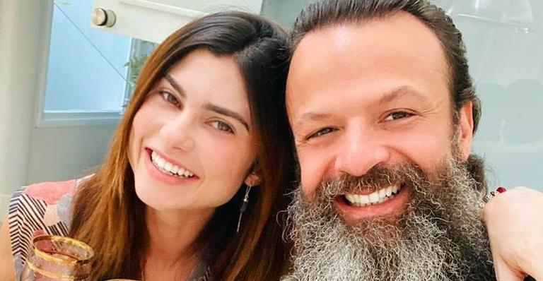 Julianne Trevisol celebra 1 ano de namoro com Amon Lima: ”Que seja doce e infinito”