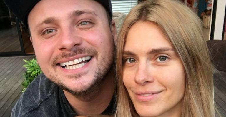 Léo Fuchs relembra momentos ao lado de Carolina Dieckmann e celebra aniversário da atriz