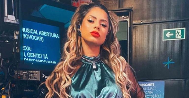 Lexa alcança 15 milhões de seguidores e usa as redes sociais para agradecer