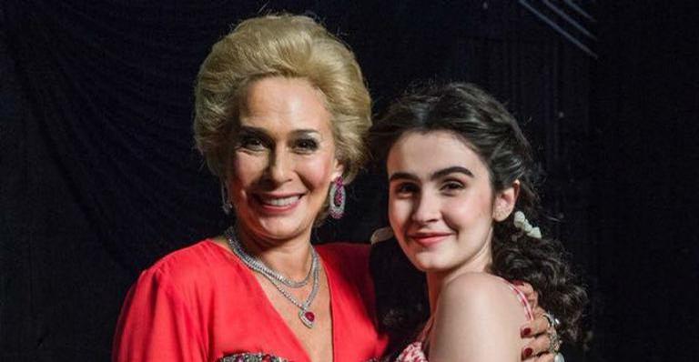 Série sobre Hebe Camargo perde público para ‘A Fazenda’