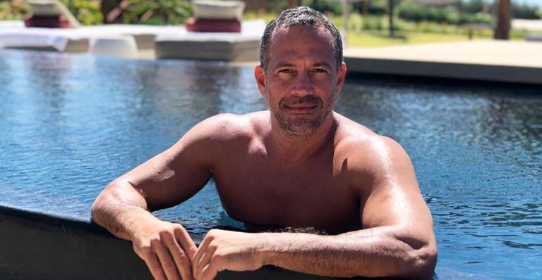 Malvino Salvador relembra lindo registro do elenco de ‘Fina Estampa’: ”A saudade bateu”
