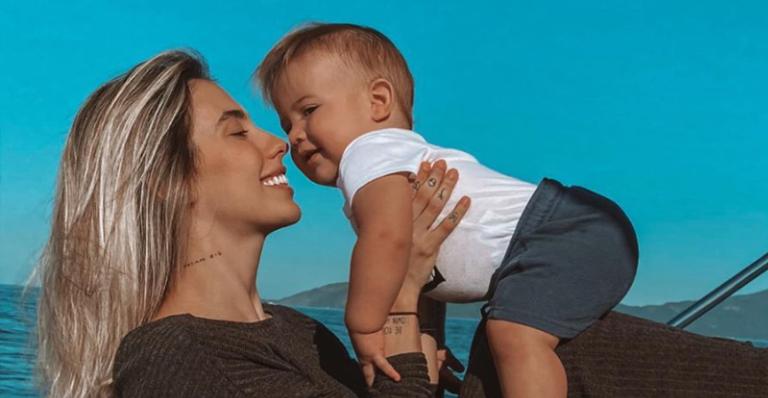 Gabi Brandt se derrete pelo filho e encanta web: ”Te amo mais que tudo”