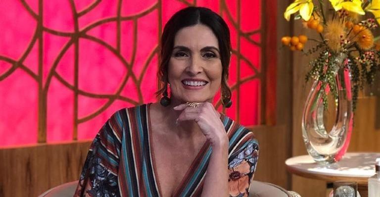 Filha de Fátima Bernardes surge super decotada e se destaca na internet