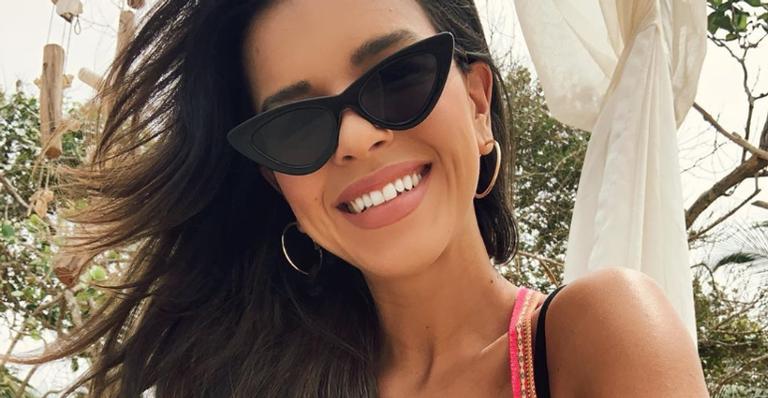 Mariana Rios surge belíssima na Bahia e arranca elogios dos fãs