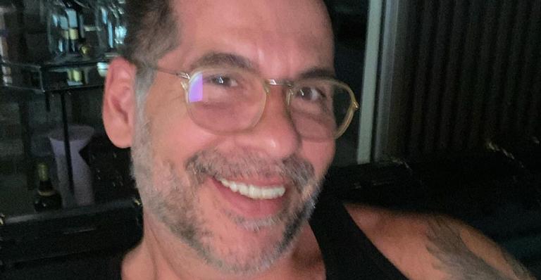 Leandro Hassum fala sobre sua agenda lotada: ”Amo essa minha profissão”