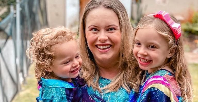Mari Bridi compartilha clique encantador com Aurora e Valentim, e celebra o Dia dos Filhos