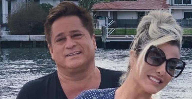 Poliana Rocha relembra momento com a família completa e declara: ”Muita saudade”