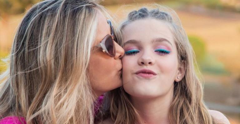 Ticiane Pinheiro encanta ao celebrar aniversário da afilhada: ”Que você continue brilhando”