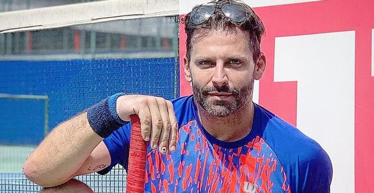 Após meses longe das quadras, Henri Castelli volta a jogar tênis: ”Fazendo o que mais amo”