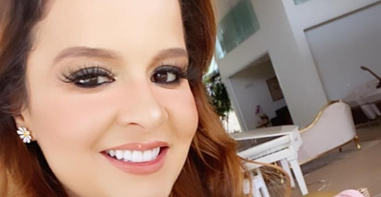 Maiara surge sem maquiagem e revela que não fez harmonização facial