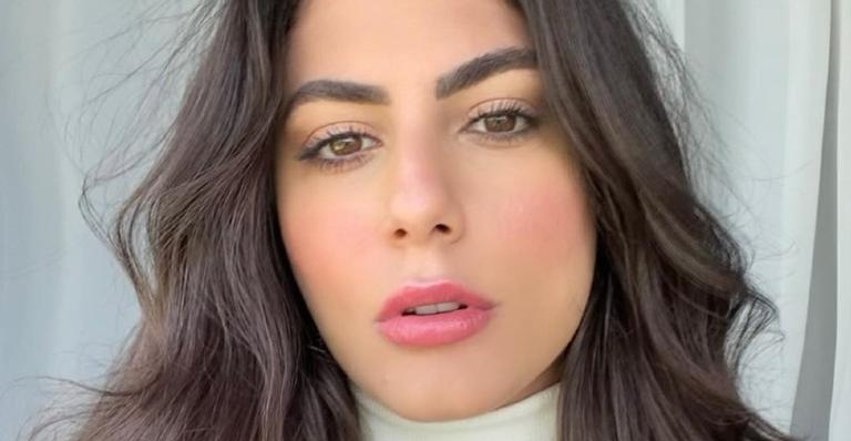 Loira, Mari Gonzalez esbanja beleza em sequência de fotos com seu novo visual
