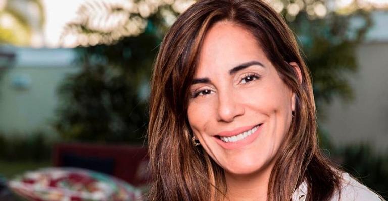 Gloria Pires celebra um ano da estreia de Éramos Seis: ”Viver a Lola foi um prazer enorme”