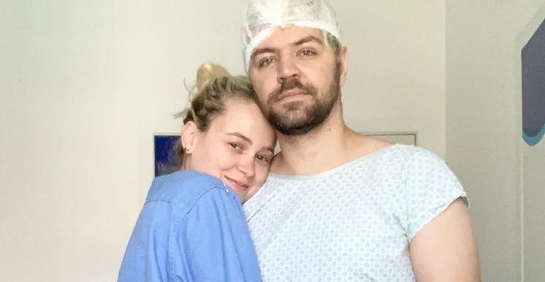 Victor Sarro é diagnosticado com úlcera e passa por cirurgia: ”Me assustei muito”