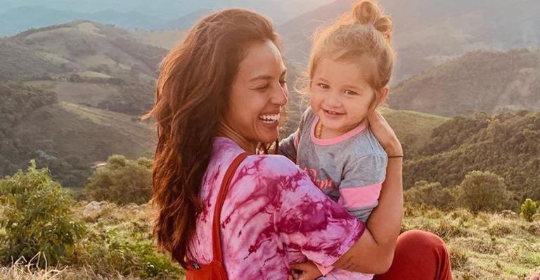 Yanna Lavigne publica vídeo fofíssimo da filha, Madalena, dormindo: ”Só mais 5 minutinhos”