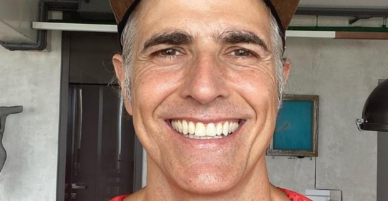 Reynaldo Gianecchini relembra a estreia do remake de ‘Guerra dos Sexos’