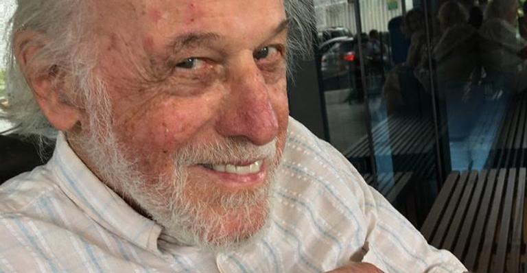 Famosos lamentam morte do jornalista Zuza Homem de Mello