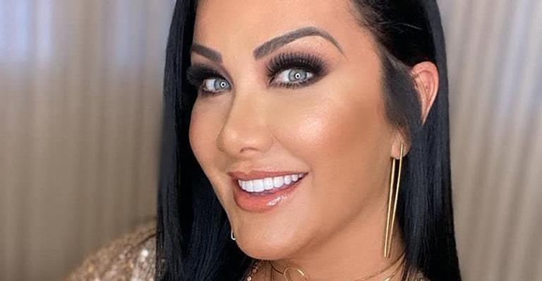 Decotadíssima, Helen Ganzarolli arranca suspiros na web: ”Que mulher linda”