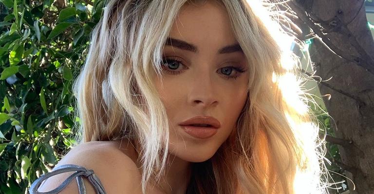 Sabrina Carpenter será a protagonista do musical ‘Alice no País das Maravilhas’ da Netflix