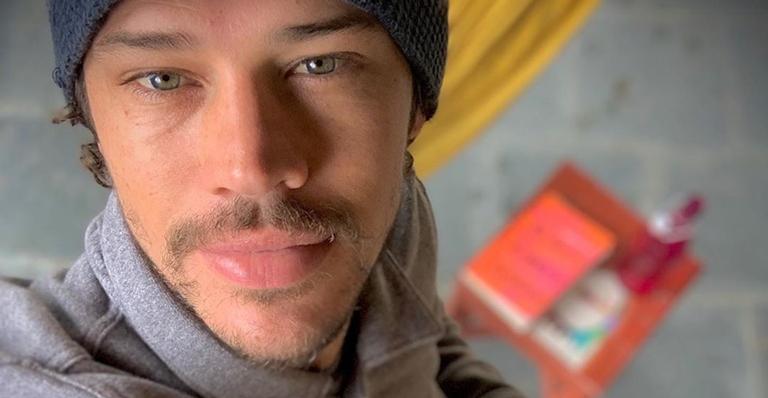 Após confusão com o seu nome, José Loreto afirma que está bem e vivo