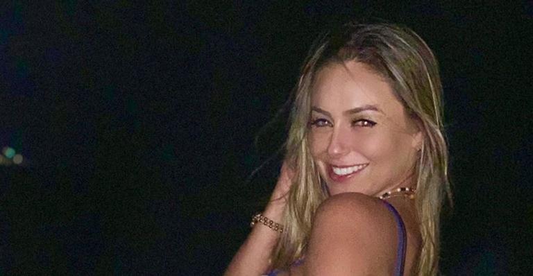 Ex-BBB Paula Von Sperling posa de biquíni e coleciona elogios: ”Que mulher, meu Deus”
