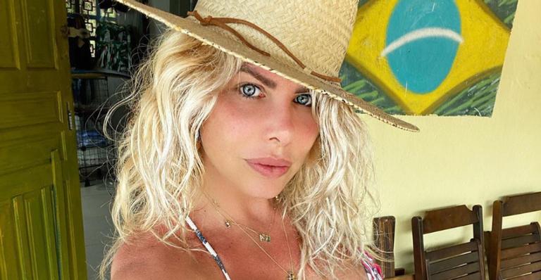 Karina Bacchi conta os dias para o seu aniversário com cliques impecáveis: ”2 dias”