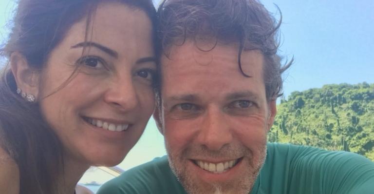 Ana Paula Padrão relembra clique de viagem ao lado do marido e faz desabafo sobre a quarentena