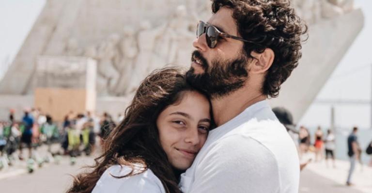 Dudu Azevedo presta linda homenagem de aniversário para enteada: ”Eu amo a Manu”