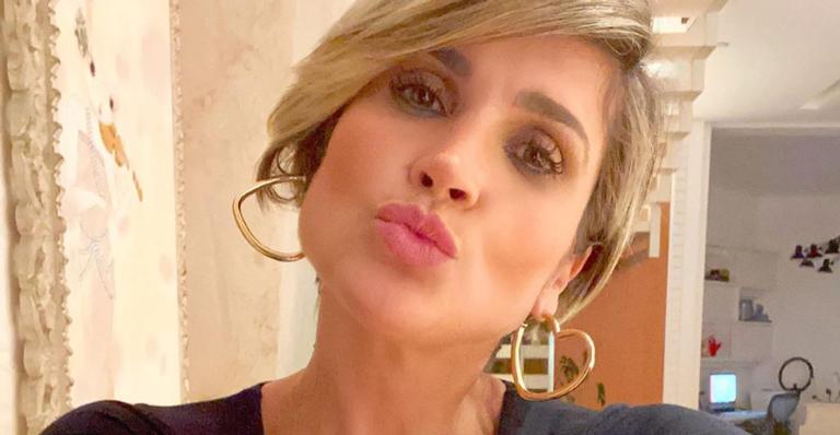Flávia Alessandra surpreende fãs ao surgir escalando árvore: ”Vemos uma criança feliz nessa foto”