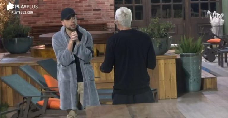 A Fazenda: Lucas Maciel e Lipe Ribeiro discutem após formação da roça: ”Você só pensa em você”