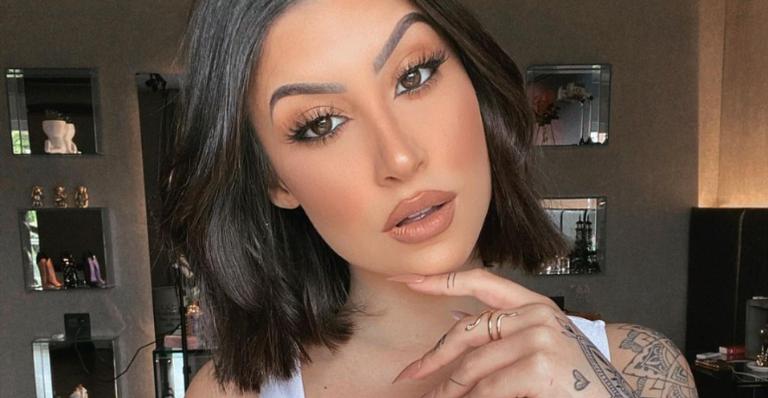 Bianca Andrade esbanja corpão em clique de biquíni e fãs elogiam: ”Gata”