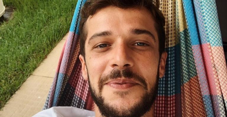 Jayme Matarazzo encanta ao mostrar ultrassom do primeiro filho: ”Já está mandando tchauzinho”