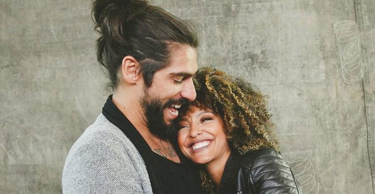 Sheron Menezzes se declara no aniversário de Saulo Bernard: ”Feliz seu dia, meu ogro delícia”