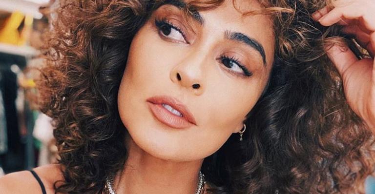 Juliana Paes empina bumbum em clique de biquíni nos Lençóis Maranhenses e arranca elogios