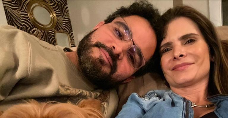 Luciano Camargo comemora 17 anos de casamento com Flávia: ”Te amo por toda minha vida”