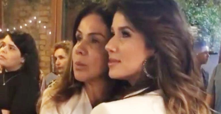 Paula Fernandes comemora aniversário da mãe, Dulce: ”Te admiro mais por sua força e capacidade”