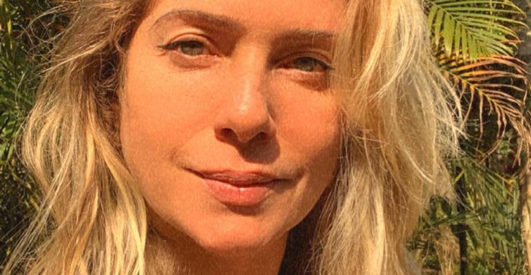 Leticia Spiller aposta em produção de arrasar e fãs elogiam: ”Musa”