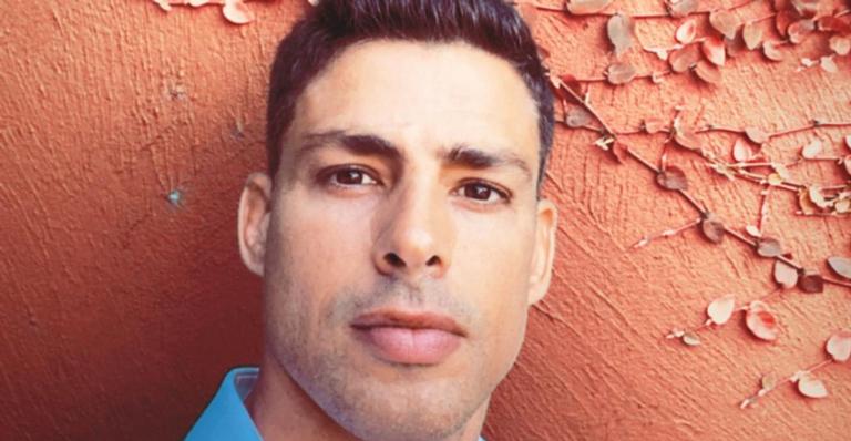 Cauã Reymond faz clique durante passeio no Pantanal: ”Dando aquele rolê”