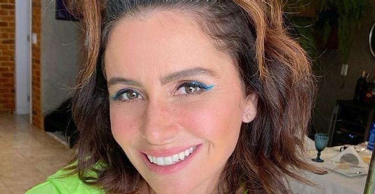 Giovanna Antonelli surge fazendo biquinho em selfie e dá lição de autoestima: ”Você é suficiente”