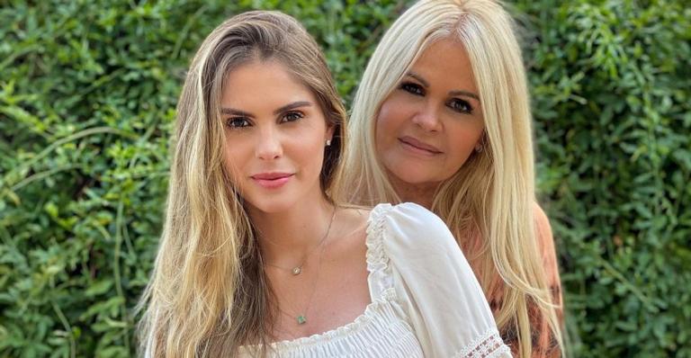 Bárbara Evans posta clique com a mãe e faz declaração: ”A sua felicidade sempre será a minha”