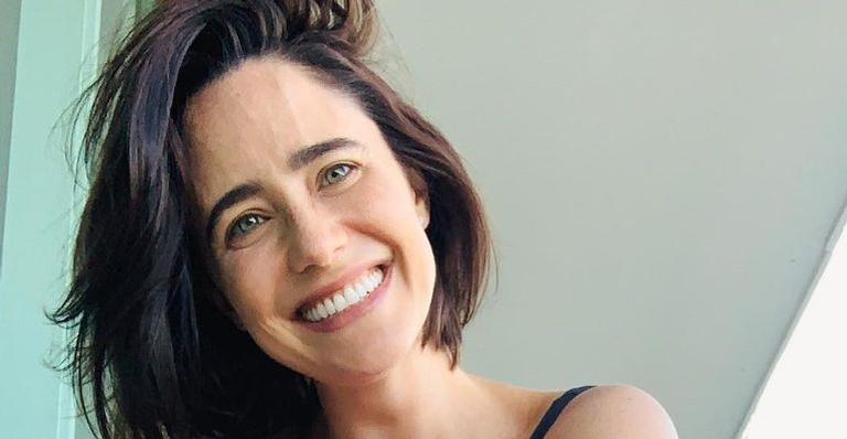 Fernanda Vasconcellos relembra tombo em premiação: ”Todo mundo olhando para a minha cara”