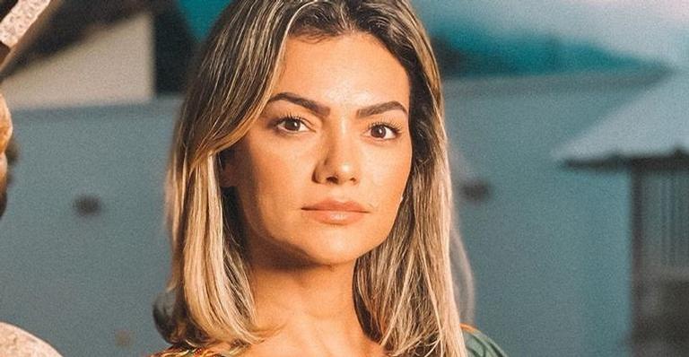 Kelly Key surge maravilhosa curtindo viagem em Portugal