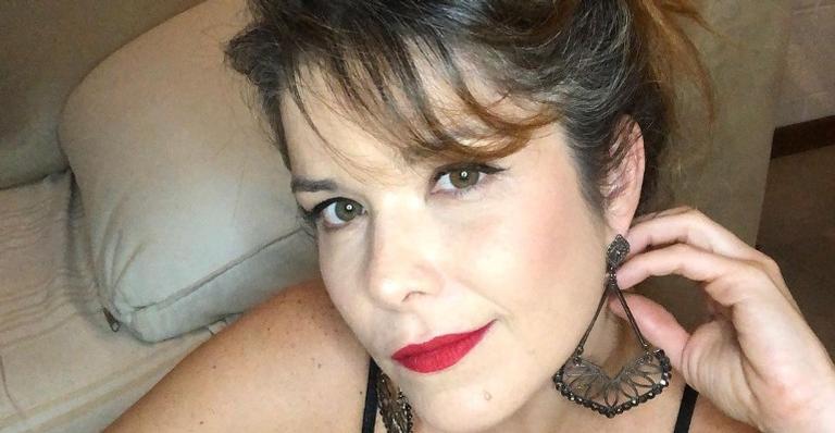 Samara Felippo mostra novo visual nas redes sociais: ”Dez meses sem cortar”