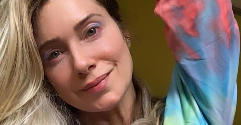 Leticia Spiller relembra clique antigo e aponta semelhança com seu filho mais velho