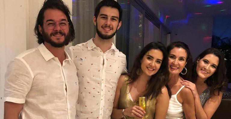 Túlio Gadelha faz linda homenagem no aniversário de 23 anos dos trigêmeos de Fátima Bernardes