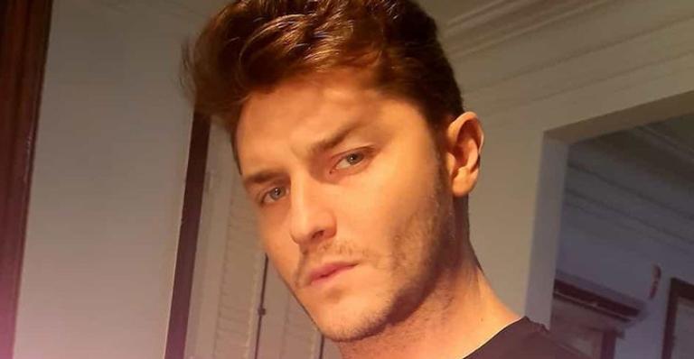 Klebber Toledo faz incrível clique surfando e recebe elogios da web: ”Monstrão”
