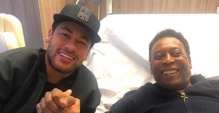 Neymar presta homenagem de aniversário ao Pelé: ”Ninguém se compara a ti”