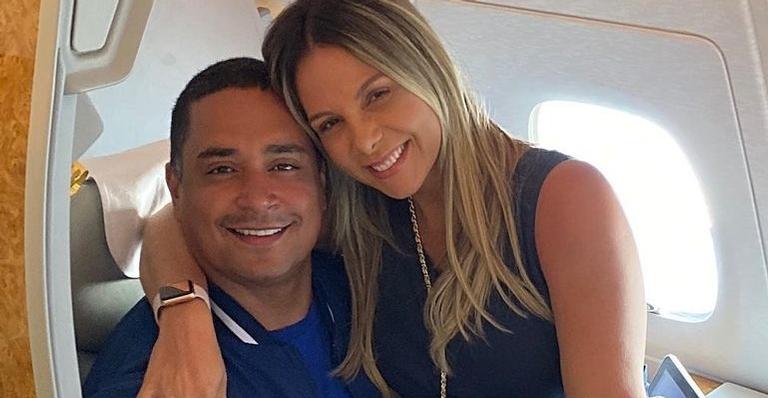 Carla Perez fala sobre a renovação dos votos com Xanddy: ”Difícil descrever as emoções vividas”