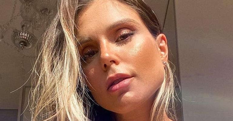Flávia Viana impressiona ao exibir barriga definida 1 mês após dar à luz: ”Que corpo é esse?”